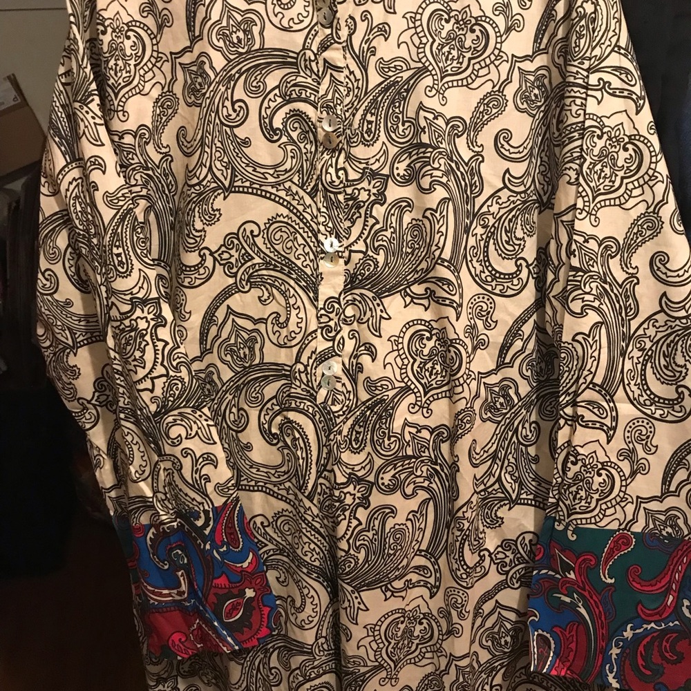 Pakistani Designer Kurt